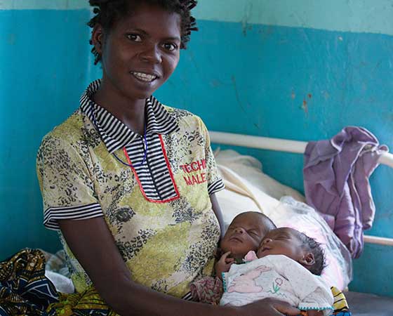 “Adopt a belly”: Safe Maternity in Congo